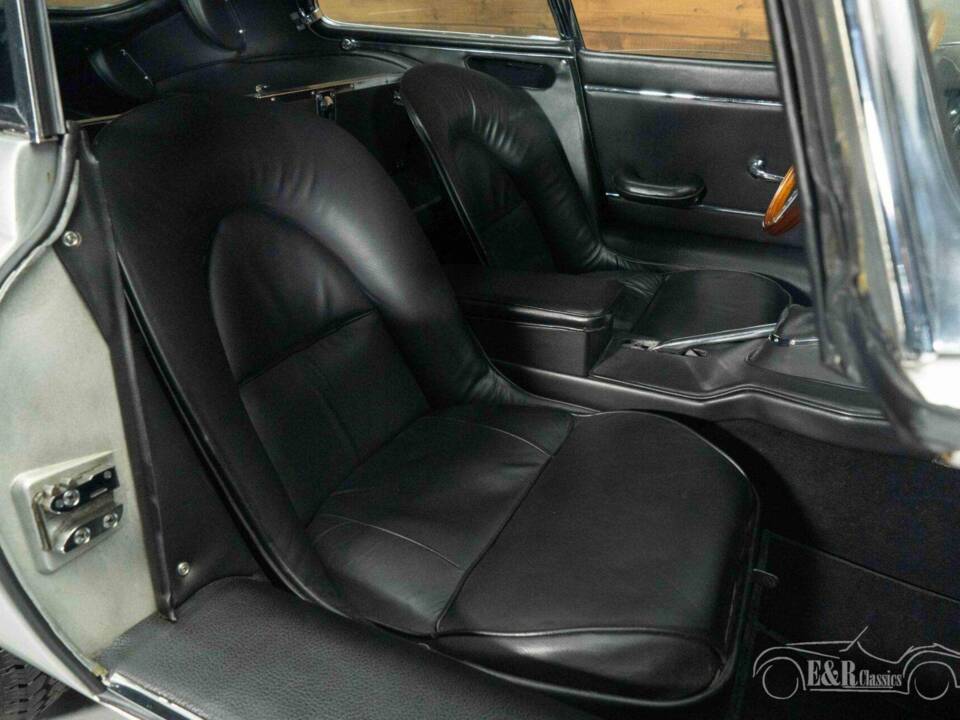 Image 7/19 de Jaguar Type E 3.8 (1964)