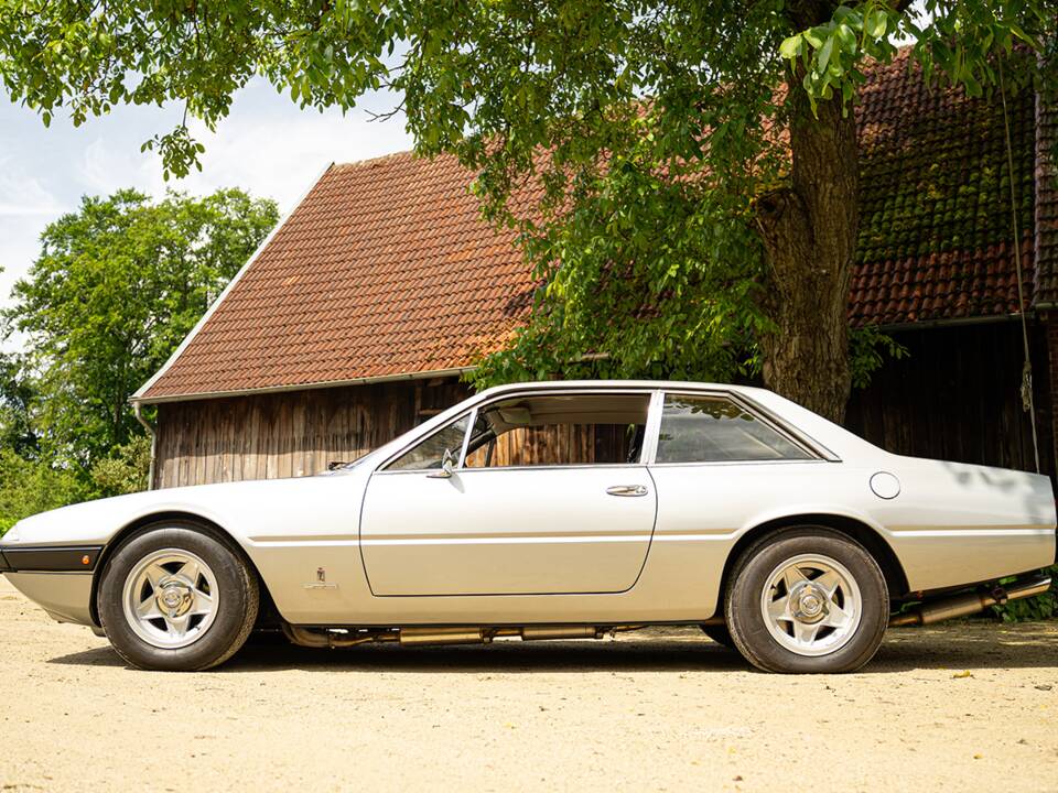 Bild 11/81 von Ferrari 365 GT4 2+2 (1973)
