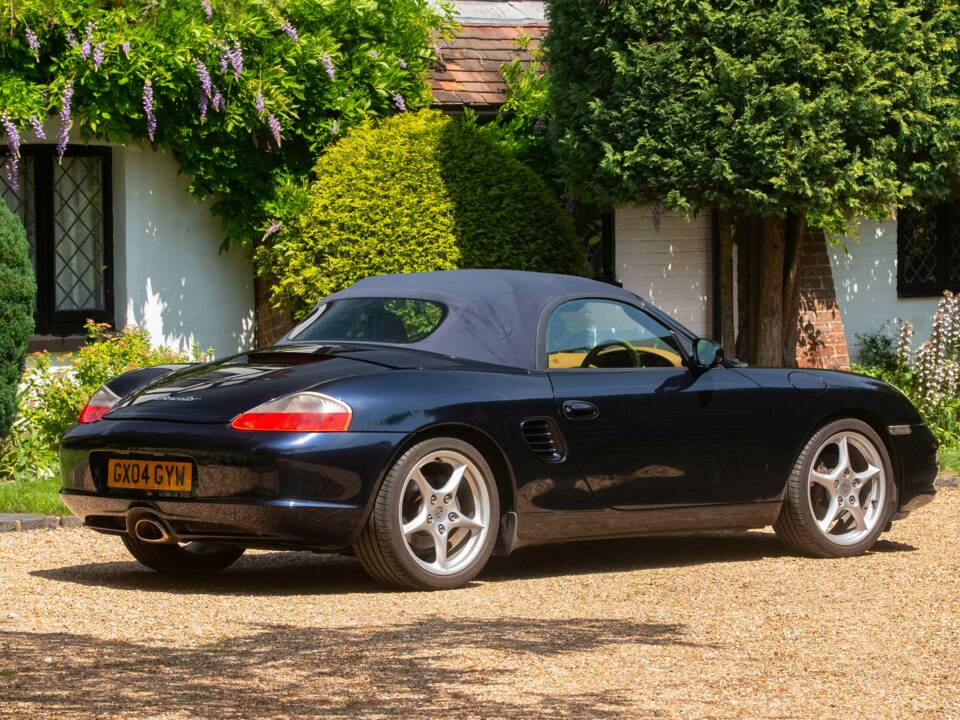 Immagine 34/50 di Porsche Boxster (2004)