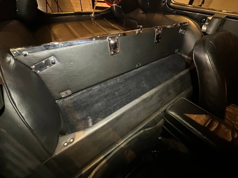 Afbeelding 55/95 van Jaguar XK-E (1970)