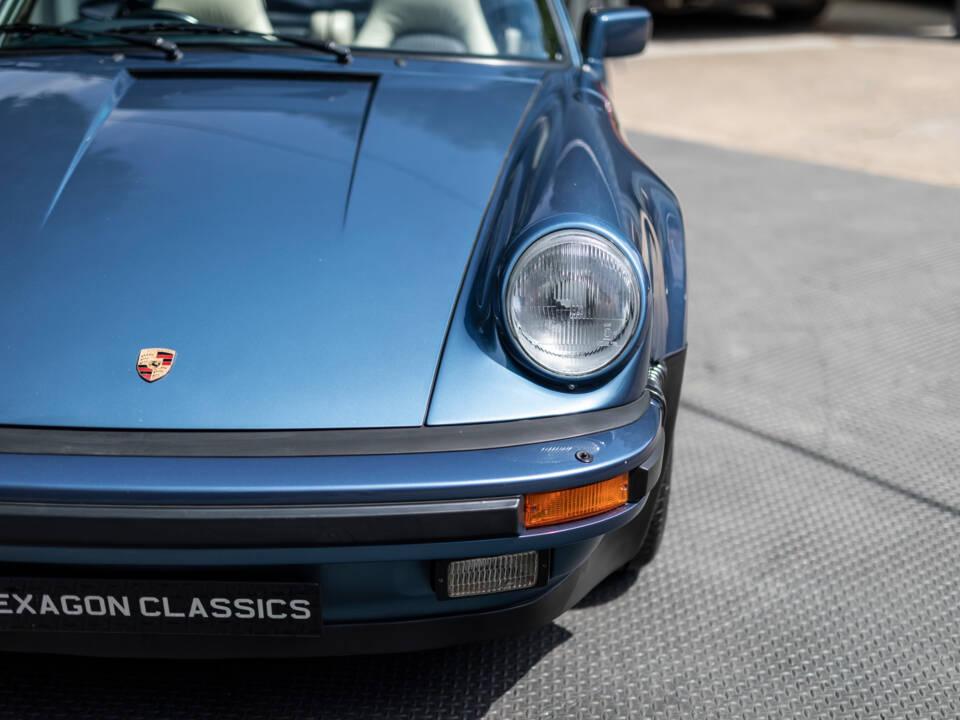 Bild 40/44 von Porsche 911 Turbo 3.3 (1989)