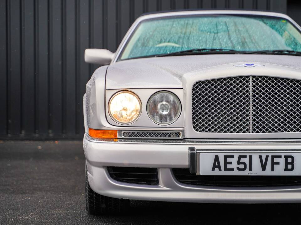 Bild 23/50 von Bentley Azure (2001)