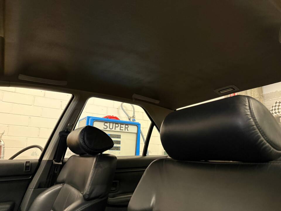 Afbeelding 10/16 van Peugeot 405 (1991)