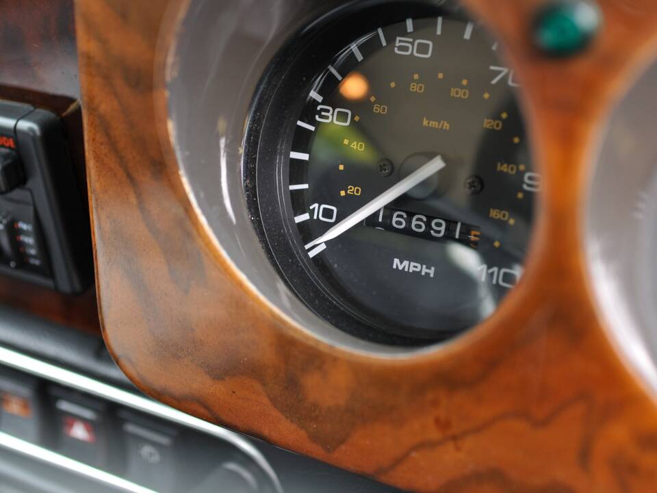 Imagen 15/30 de Rover Mini Cooper 1,3i (1993)