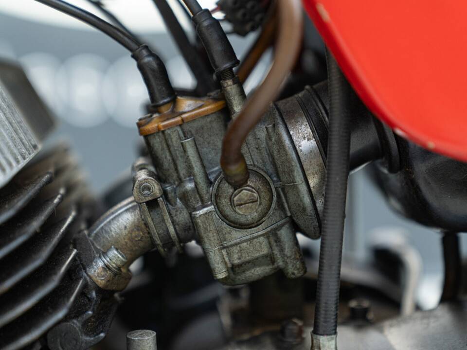 Image 17/26 de Benelli 125 Sport Special (1971)