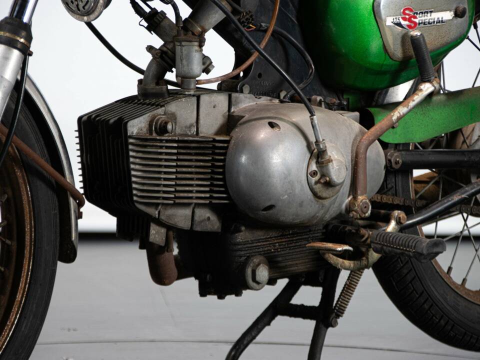 Bild 44/50 von Benelli DUMMY (1976)