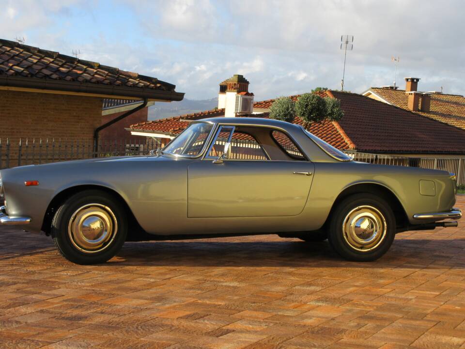 Imagen 4/25 de Lancia Flaminia GT Touring (1961)