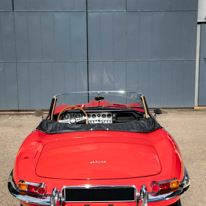 Image 8/11 of Jaguar E-Type 3.8 Flat Floor (1962)