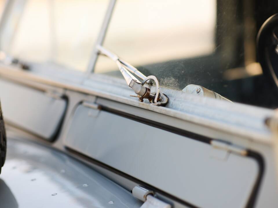 Immagine 47/66 di Land Rover 88 (1963)