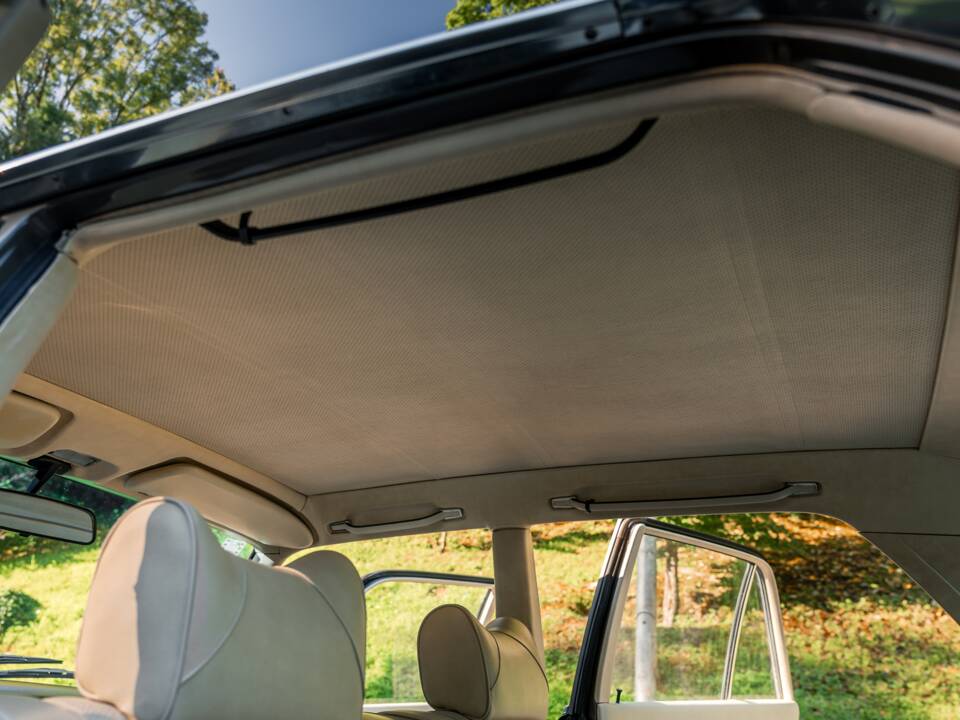 Bild 59/105 von Mercedes-Benz 280 S (1972)