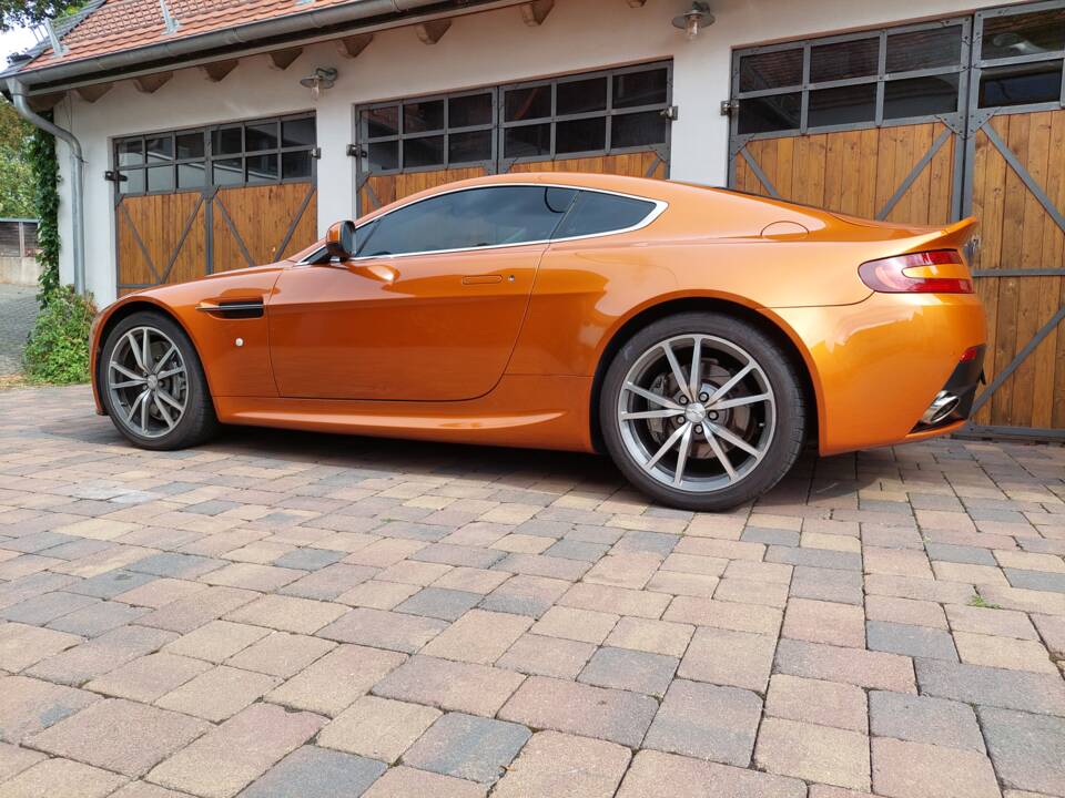 Bild 2/24 von Aston Martin V8 Vantage (2013)