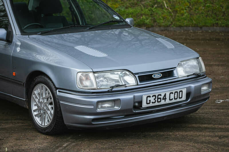 Image 18/18 of Ford Sierra Cosworth 4x4 (1990)