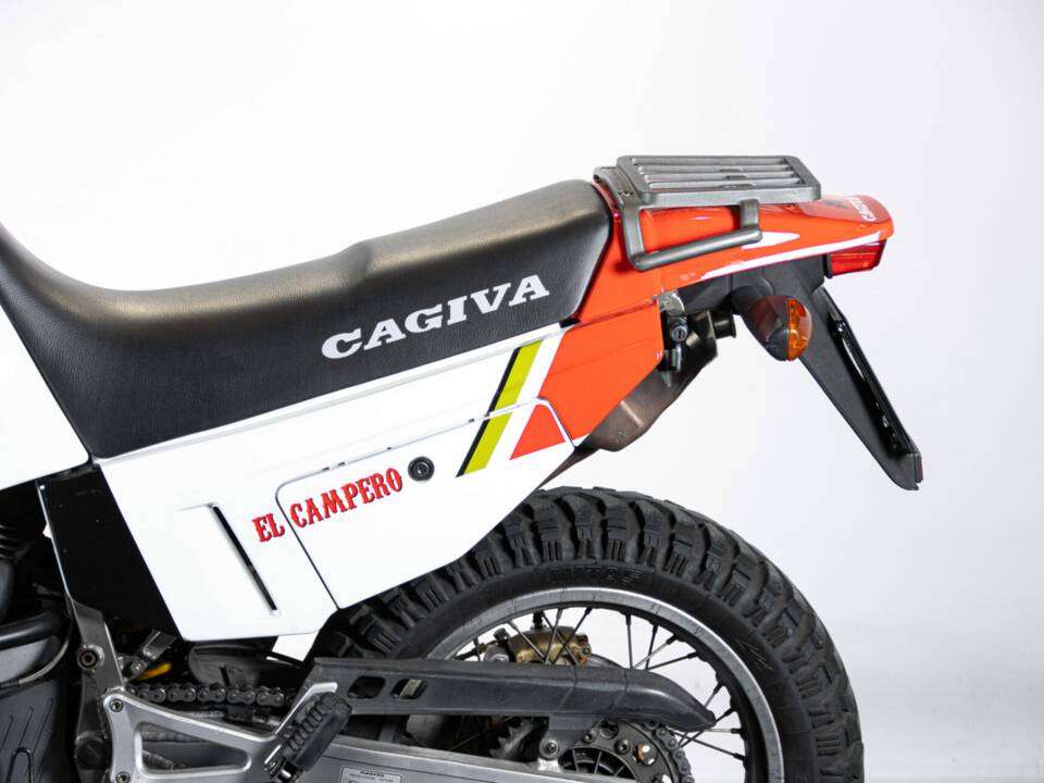 Image 21/50 of Cagiva E900 Elefant (1997)