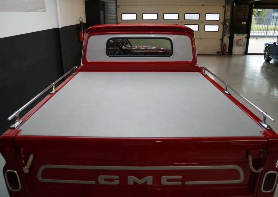 Immagine 37/50 di GMC C10 Fleetside (1965)