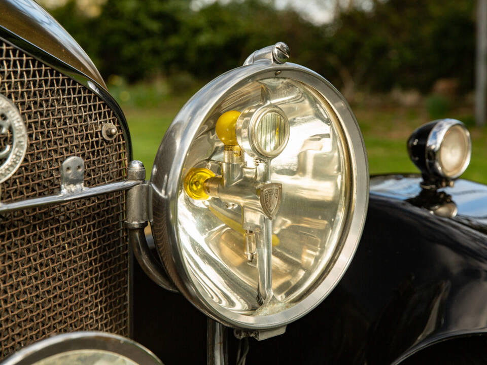 Image 28/50 of Bentley 6 1&#x2F;2 Litre (1929)