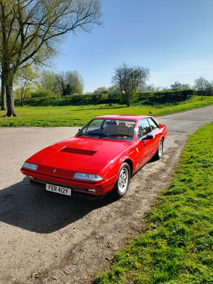 Image 3/10 of Ferrari 412 GT (1989)