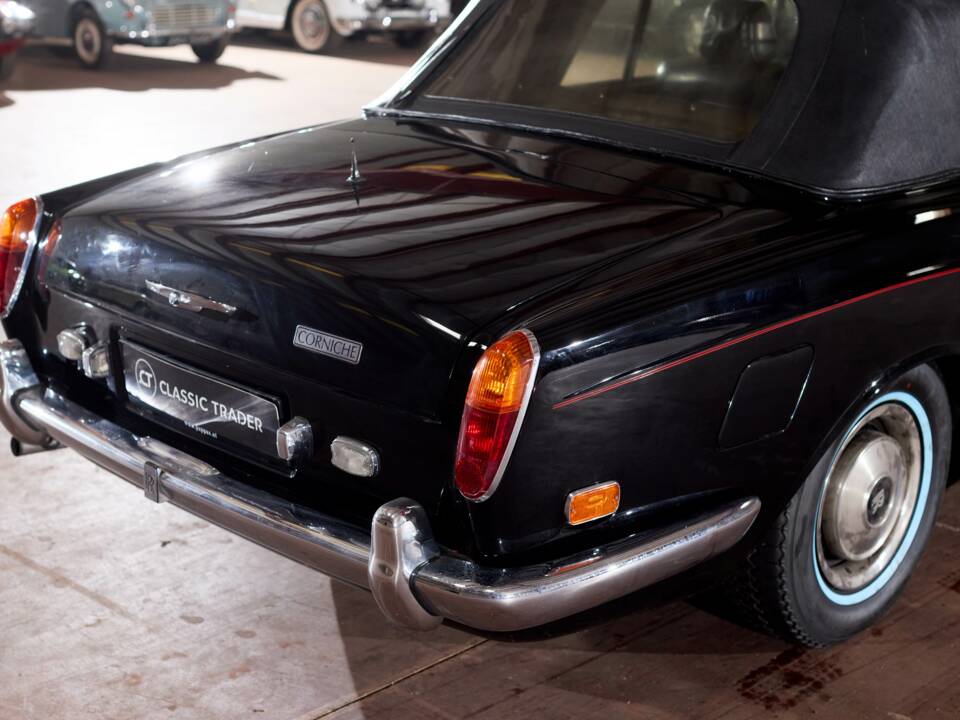 Afbeelding 26/54 van Rolls-Royce Corniche I (1973)