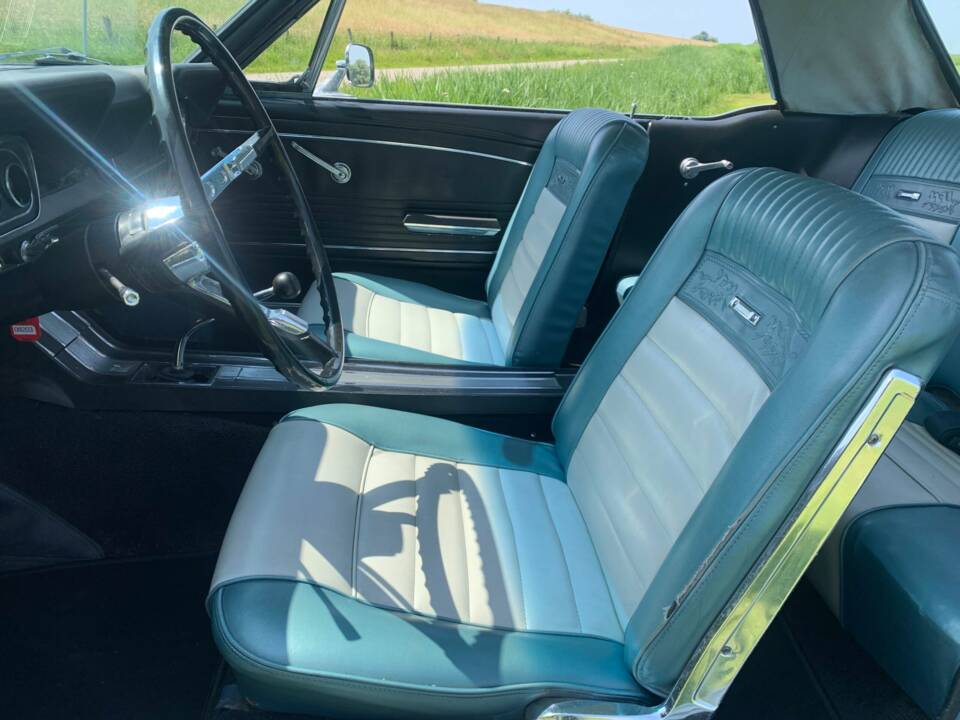 Image 5/6 of Ford Mustang 289 (1966)