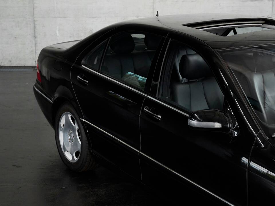 Bild 17/50 von Mercedes-Benz S 600 L (2001)