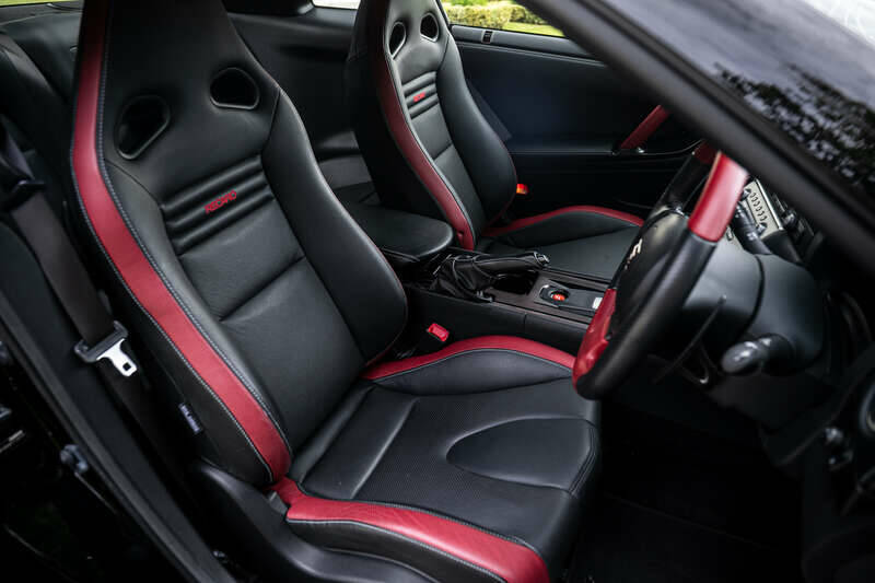 Bild 28/37 von Nissan GT-R Black Edition (2016)