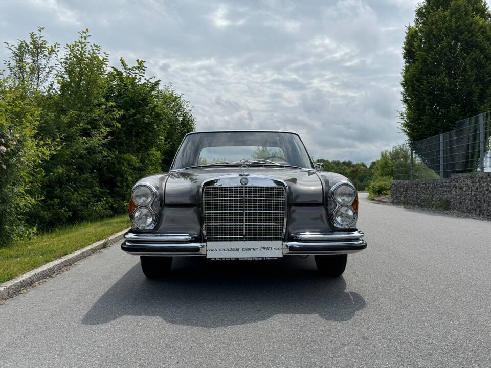 Image 45/47 of Mercedes-Benz 280 SE (1969)
