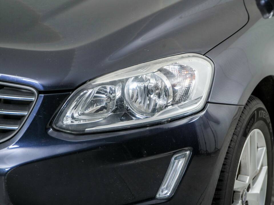 Image 20/50 de Volvo XC60 D3 (2017)