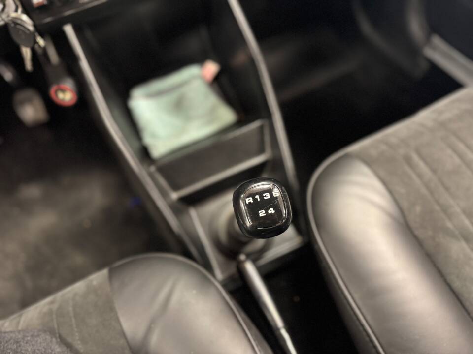 Afbeelding 19/25 van Ford Escort RS 2000 (1977)