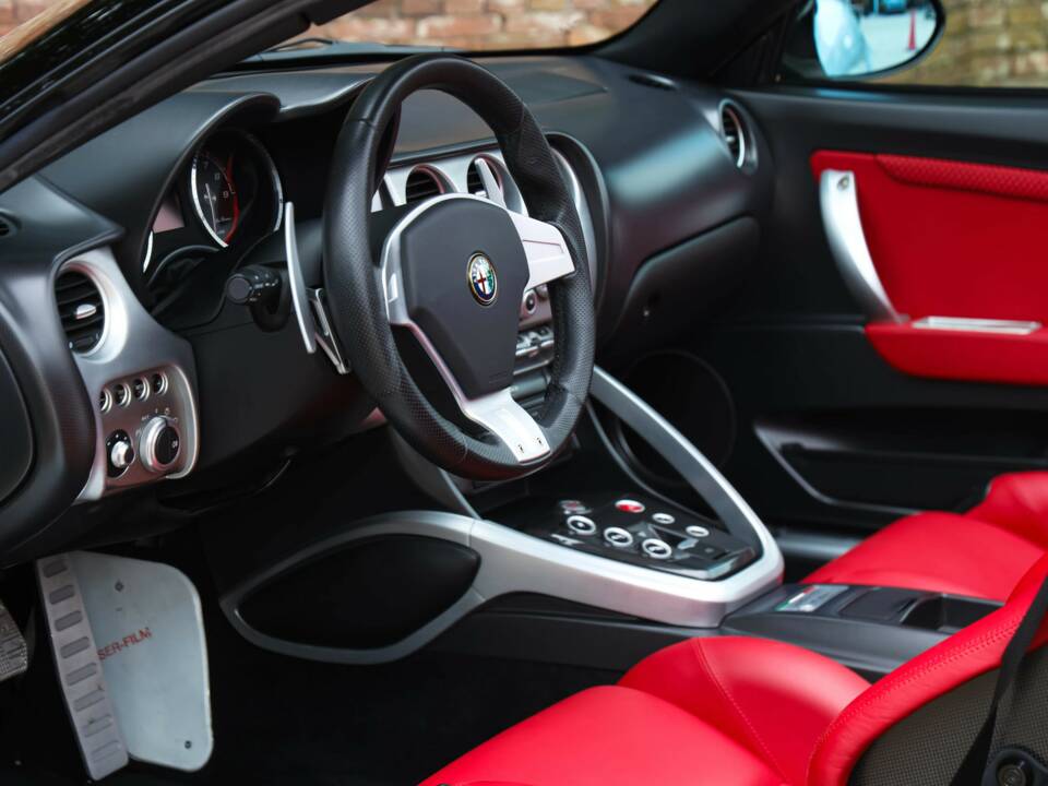 Bild 3/50 von Alfa Romeo 8C Spider (2009)