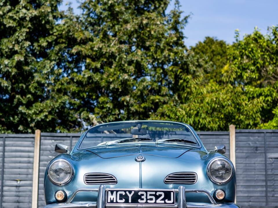 Image 16/50 of Volkswagen Karmann Ghia 1500 (1971)