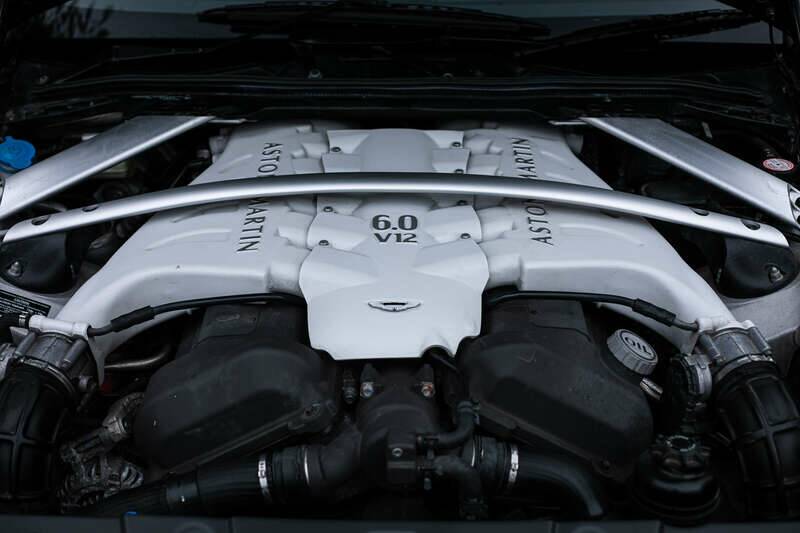 Imagen 3/46 de Aston Martin V12 Zagato (2011)