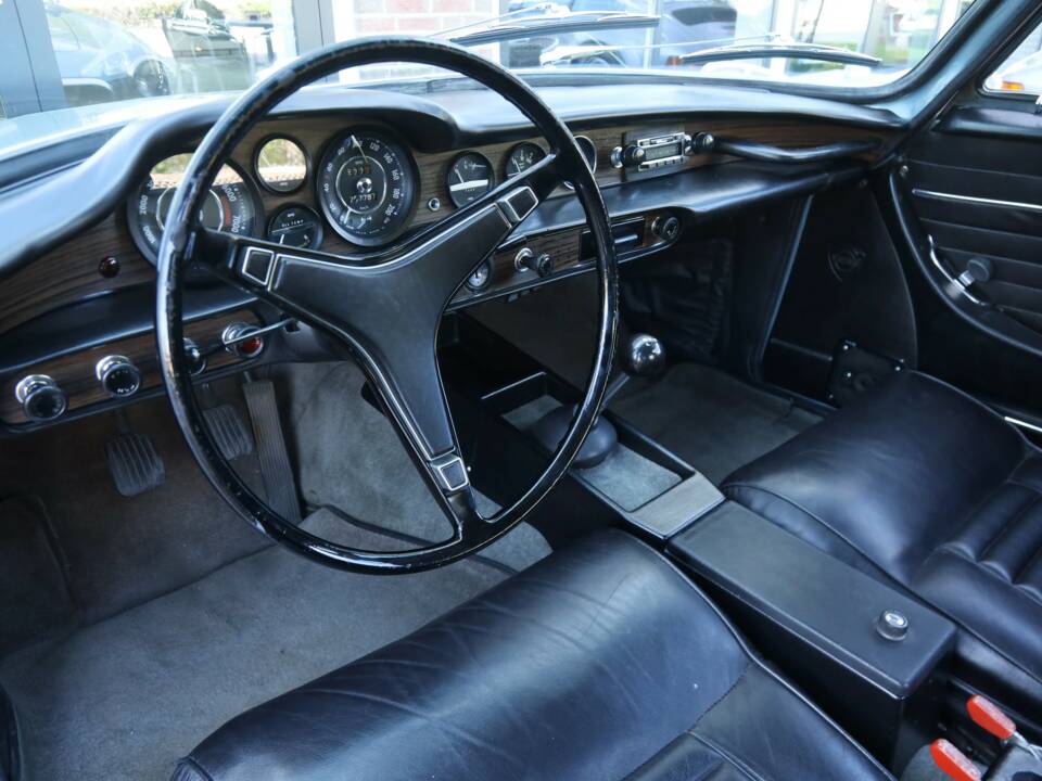 Bild 27/50 von Volvo 1800 E (1970)