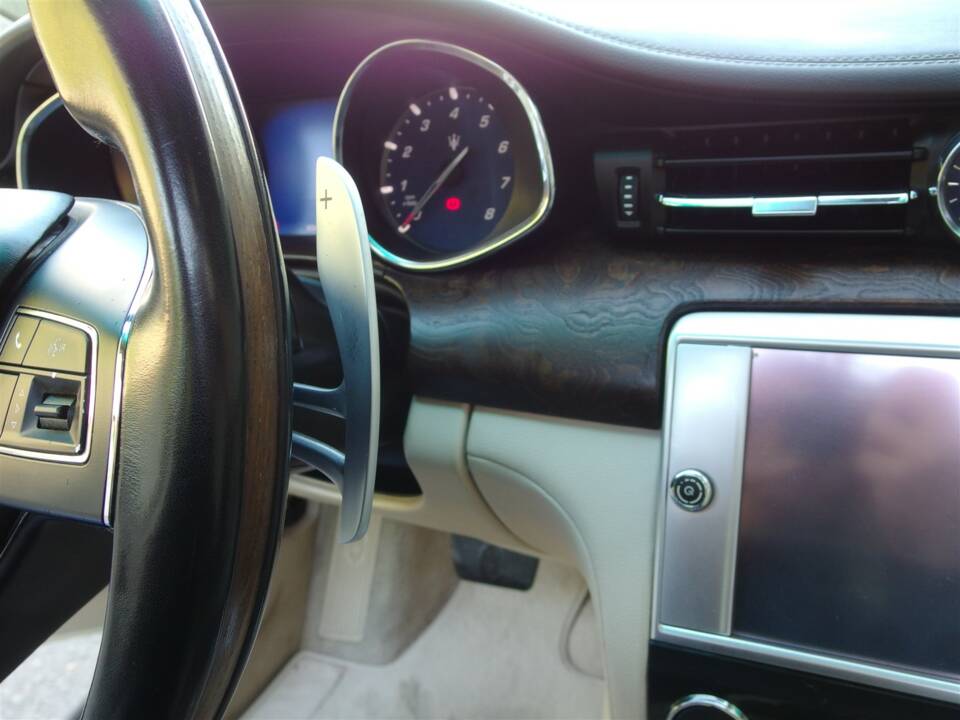 Image 44/99 of Maserati Quattroporte GTS (2014)