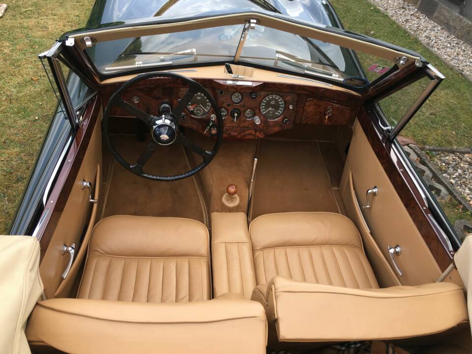 Image 8/14 de Jaguar XK 120 SE DHC (1954)