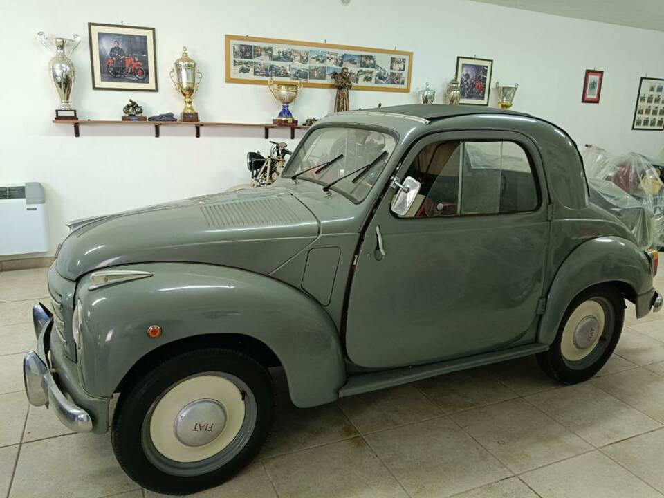 Bild 20/44 von FIAT 500 C Topolino (1950)