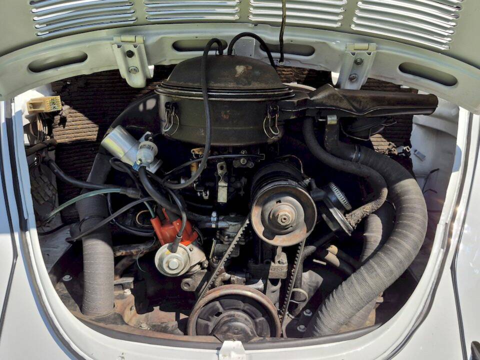 Image 49/73 of Volkswagen Beetle 1300 (1972)