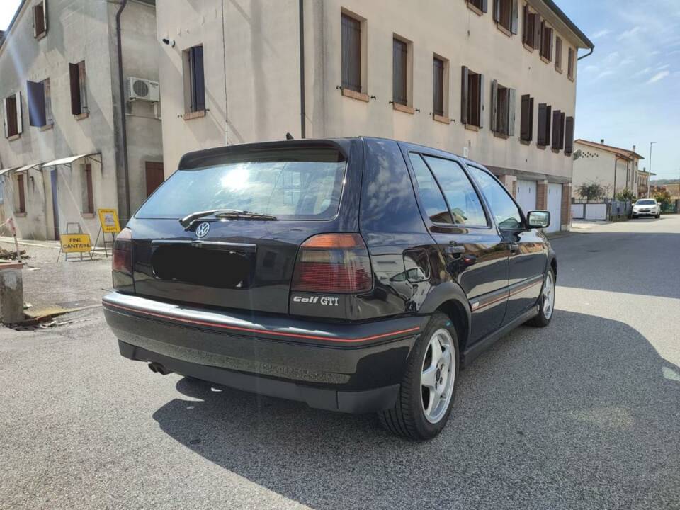 Image 4/10 of Volkswagen Golf III GTI 2.0 (1996)