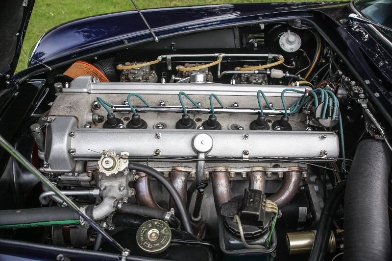 Bild 29/39 von Aston Martin DB 6 Vantage (1966)