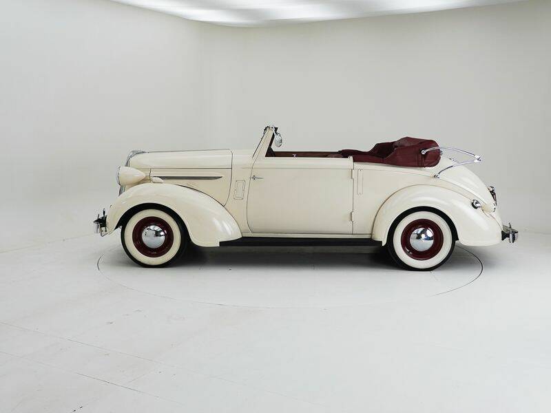 Image 8/15 of Chrysler Wimbledon (1937)