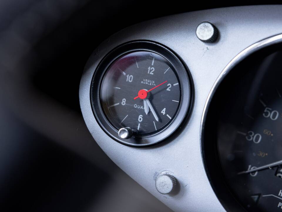 Afbeelding 30/39 van Ferrari Dino 246 GT (1970)