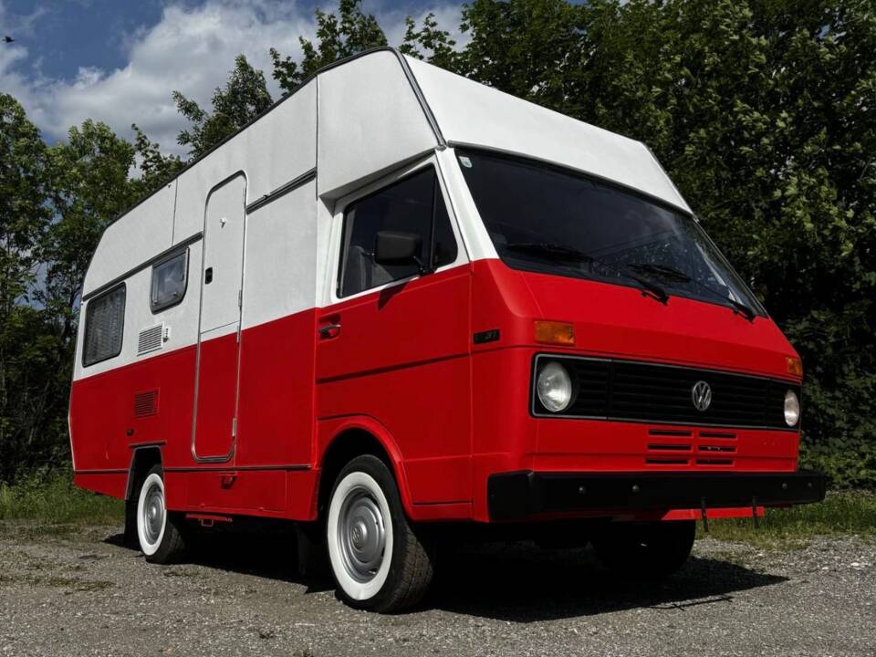 Image 2/17 of Volkswagen LT 31 (1977)