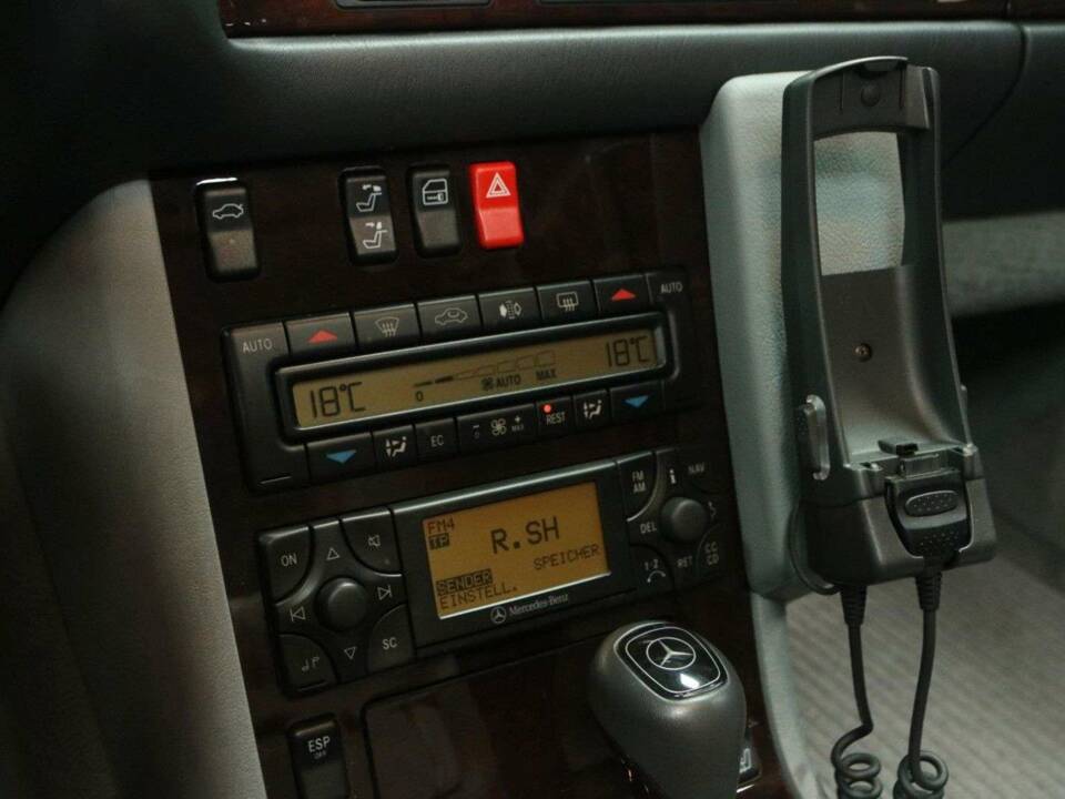 Bild 19/50 von Mercedes-Benz CL 420 (1998)