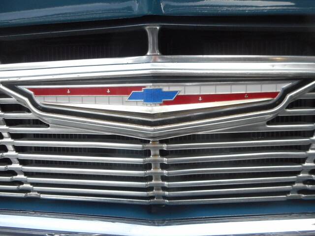 Image 19/25 de Chevrolet Bel Air Sedan (1961)