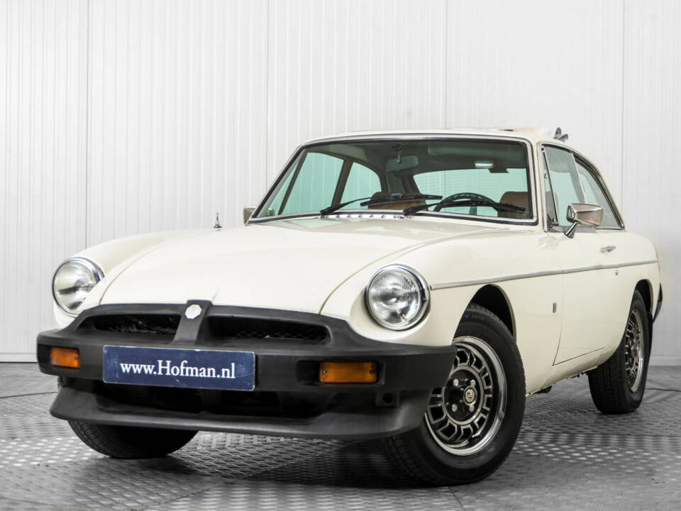 Image 3/50 of MG MGB GT V8 (1975)