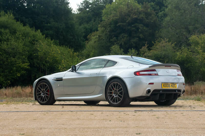 Bild 25/50 von Aston Martin V8 Vantage (2006)