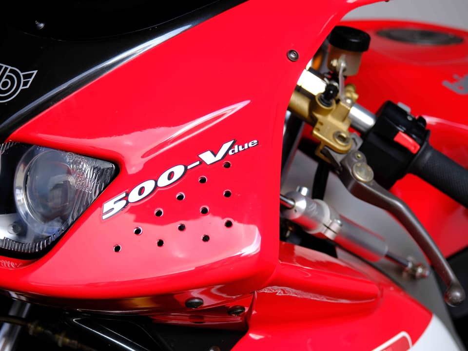 Image 37/94 of Bimota 500 V-Due (2003)