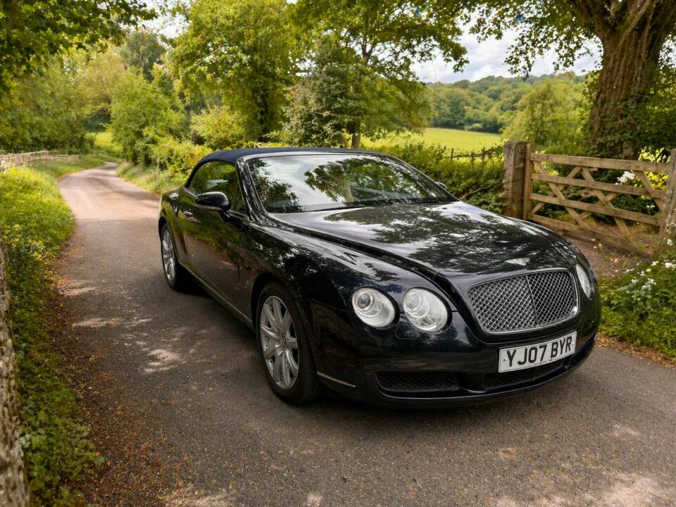 Image 1/7 of Bentley Continental GTC (2007)