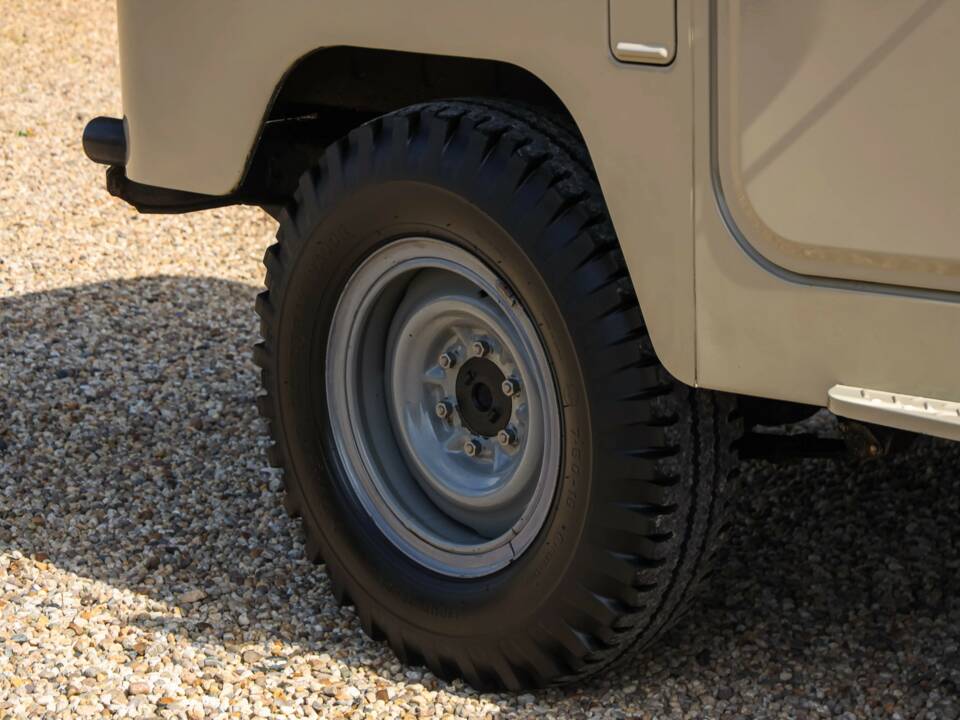 Bild 20/50 von Toyota Land Cruiser BJ 40 (1977)