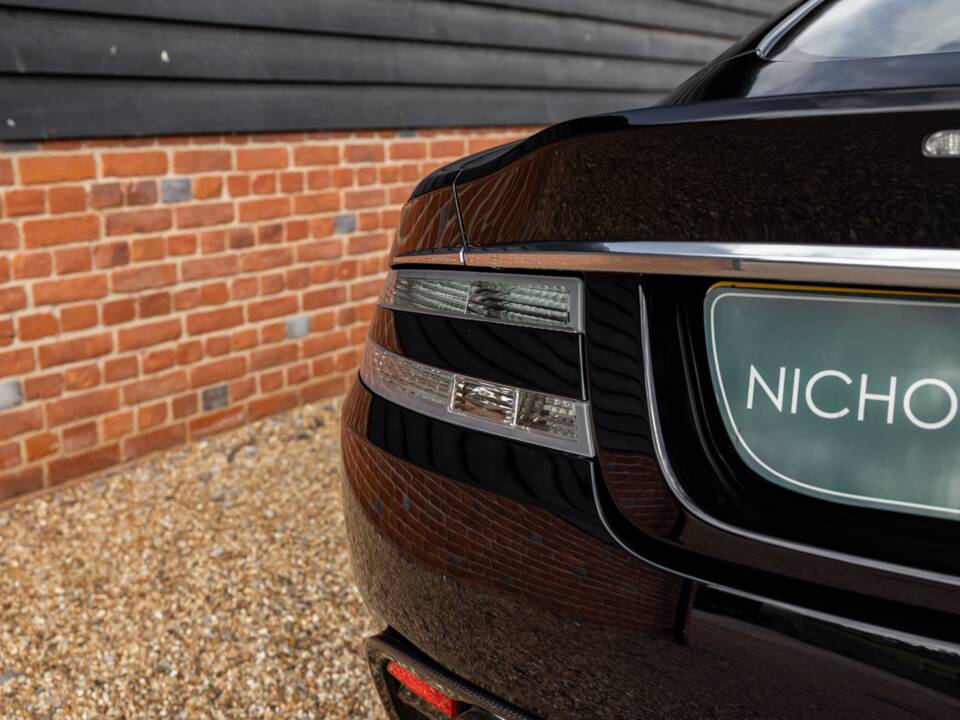 Image 45/77 of Aston Martin DBS (2009)