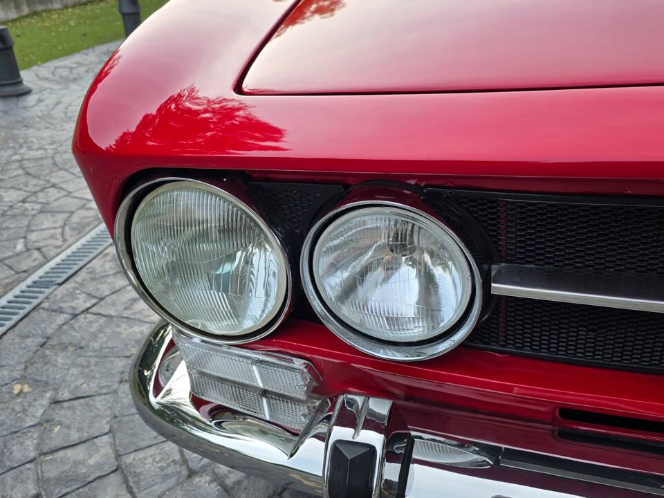 Image 14/34 of Alfa Romeo 1750 GT Veloce (1969)