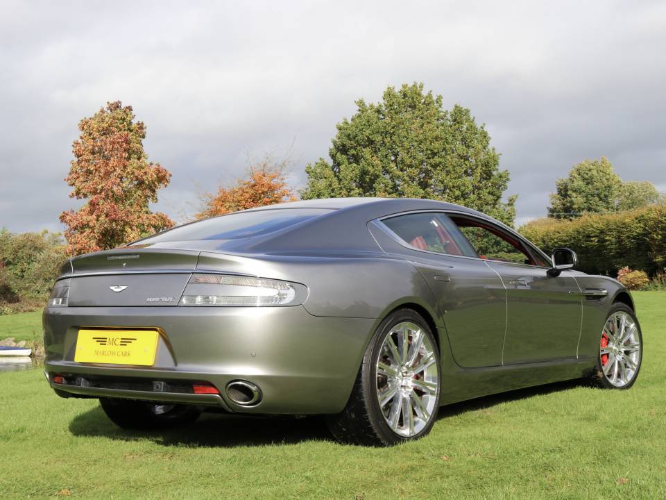 Bild 71/80 von Aston Martin Rapide (2012)